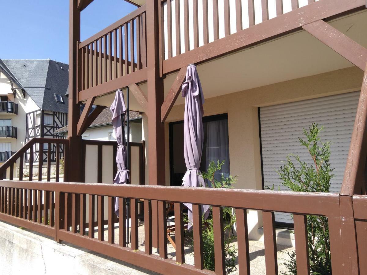 Appartements Blonville Centre Exterior foto